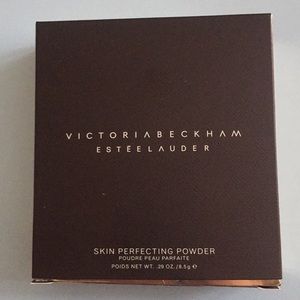 Victoria Beckham skin perfecting powder